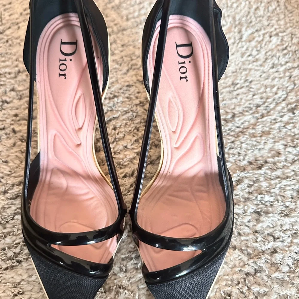 Dior Black Fabric And Patent Leather Pointed Toe Curved Heel Pumps Size 35.5 - Picture 2 of 15